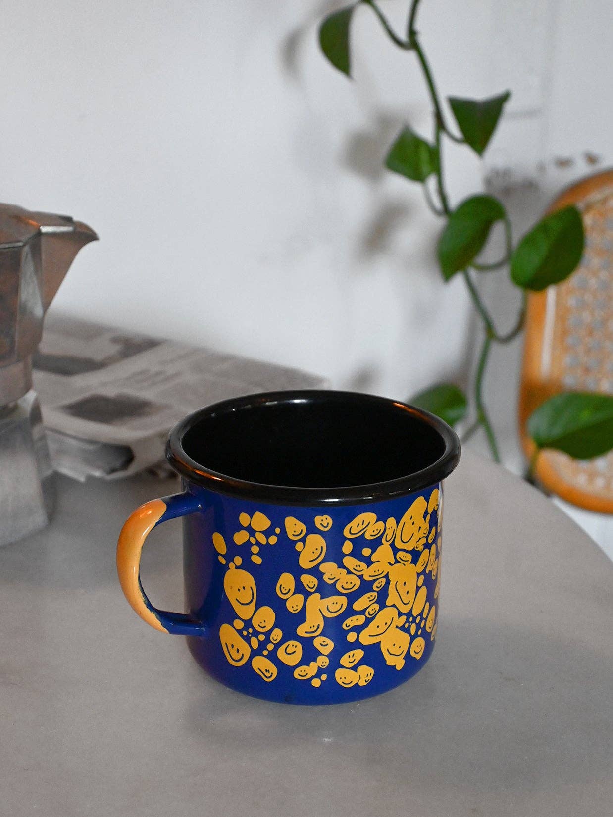 "Speckled Smileys" Enamel mug