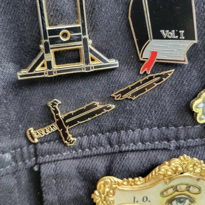 Broken Sword Double Pin