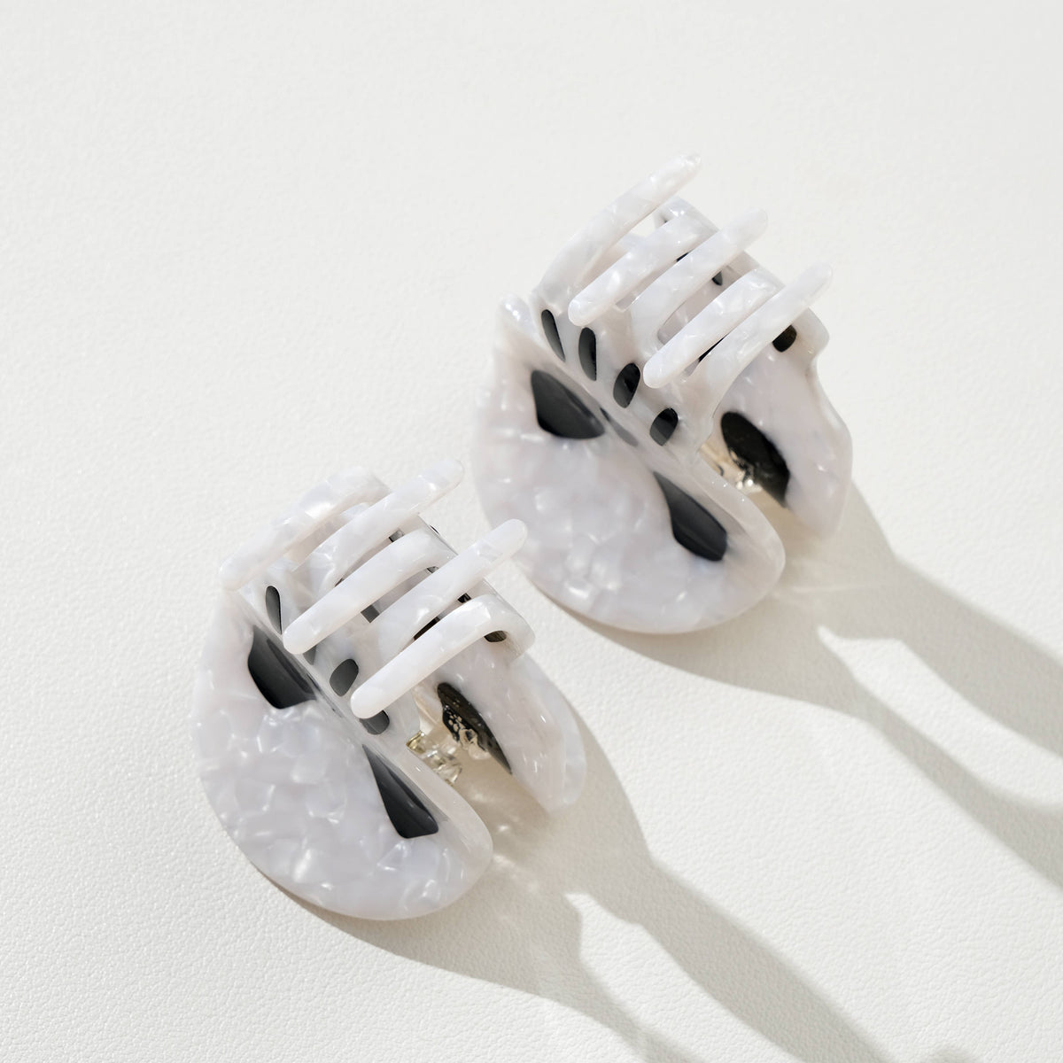 Spooky Skull Claw Clip - Small